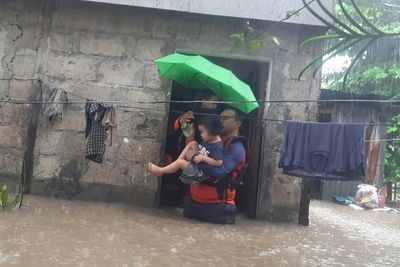 Death toll from Philippine floods rises to 25