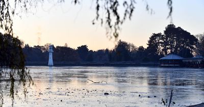 Falling temperatures set to hit UK as jet stream moves from USA amid blizzard