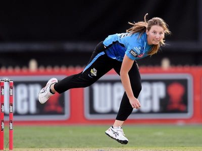 Fast bowler Brown shortlisted by ICC