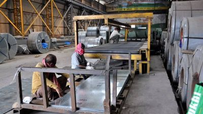 'Govt's manufacturing push not yielding results; FDI continues to chase less-complicated services sector'