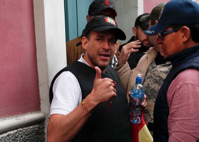 Bolivian police detain country's main opposition leader