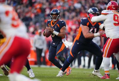 Chiefs expecting the unexpected against Broncos in Week 17