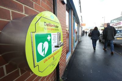 £1m funding set to boost defibrillator numbers