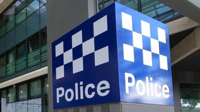 Police arrest man after woman's body found in Melbourne CBD apartment