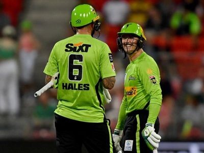 Thunder to bat first against Heat in BBL