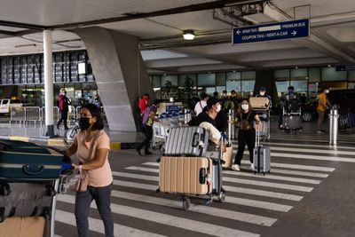 Manila: No need for conditions on Chinese visitors