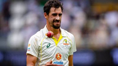 Cameron Green set to undergo surgery, Mitchell Starc could miss opening Test against India