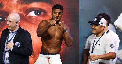 Anthony Joshua accused of having "easy" camp for Oleksandr Usyk rematch