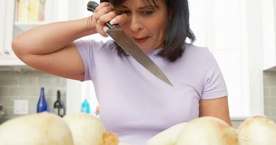 Man's simple kitchen hack for slicing an onion in seconds dubbed a 'life-changer'