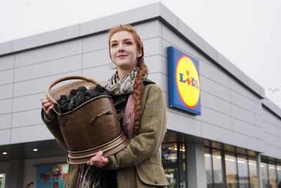 Lidl offers free coal to Scots to keep centuries-old Hogmanay tradition alive