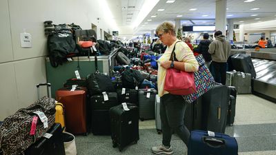 Southwest passengers stuck in a "free for all" baggage claim nightmare