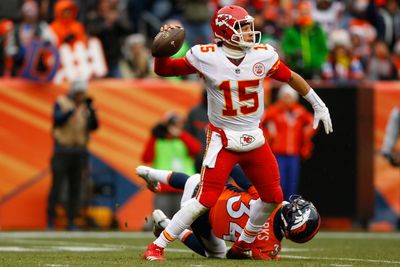 Chiefs QB Patrick Mahomes reflects on first career start vs. Broncos