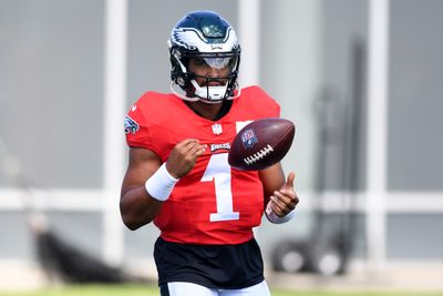 Jalen Hurts participated in Thursday’s practice ahead of Eagles matchup vs. Saints