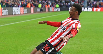 'Special' - Manchester United fans go wild as Amad scores screamer for Sunderland