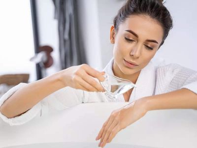 Beauty benefits of jojoba oil