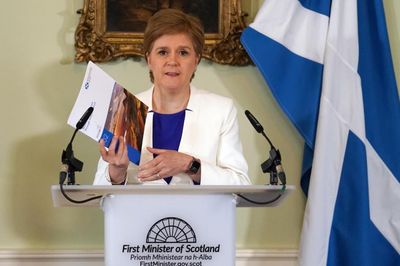 Call for final independence papers to be published before special SNP conference