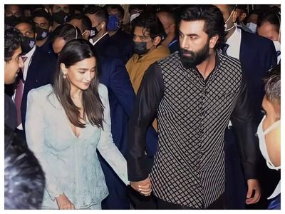 Ranbir Kapoor and Alia Bhatt's PDA at Anant Ambani and Radhika Merchant's engagement is too cute to miss - WATCH