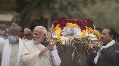 Hiraben's neighbours recall her simplicity, cordial relations with locals