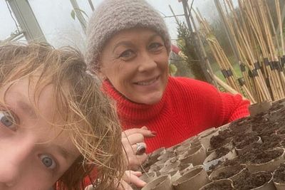 Sarah Beeny shares smiling selfie with son Charlie amid breast cancer battle