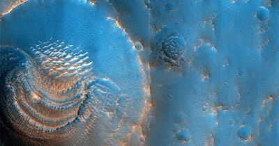 Incredible images show winter wonderland on Mars as temperatures plummet to -123C