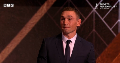 Former Leeds Rhinos coach Tony Smith pays tribute to 'amazing' Kevin Sinfield