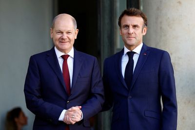 Scholz, Macron may visit Brazil's Lula in early 2023, sources say