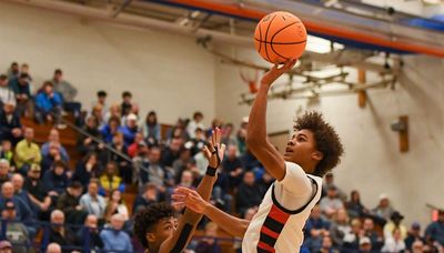 Pontiac Holiday Tournament semifinals: Benet takes down Joliet West and Simeon beats Curie