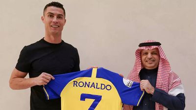 Cristiano Ronaldo joins Saudi Arabian club Al Nassr until 2025