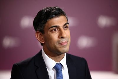 Rishi Sunak warns UK’s problems will not ‘go away’ in 2023 in New Year message