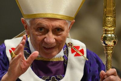 Benedict XVI: The pope who walked away
