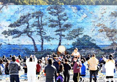 Seawall art gives Tohoku residents an ocean view, hope for the future