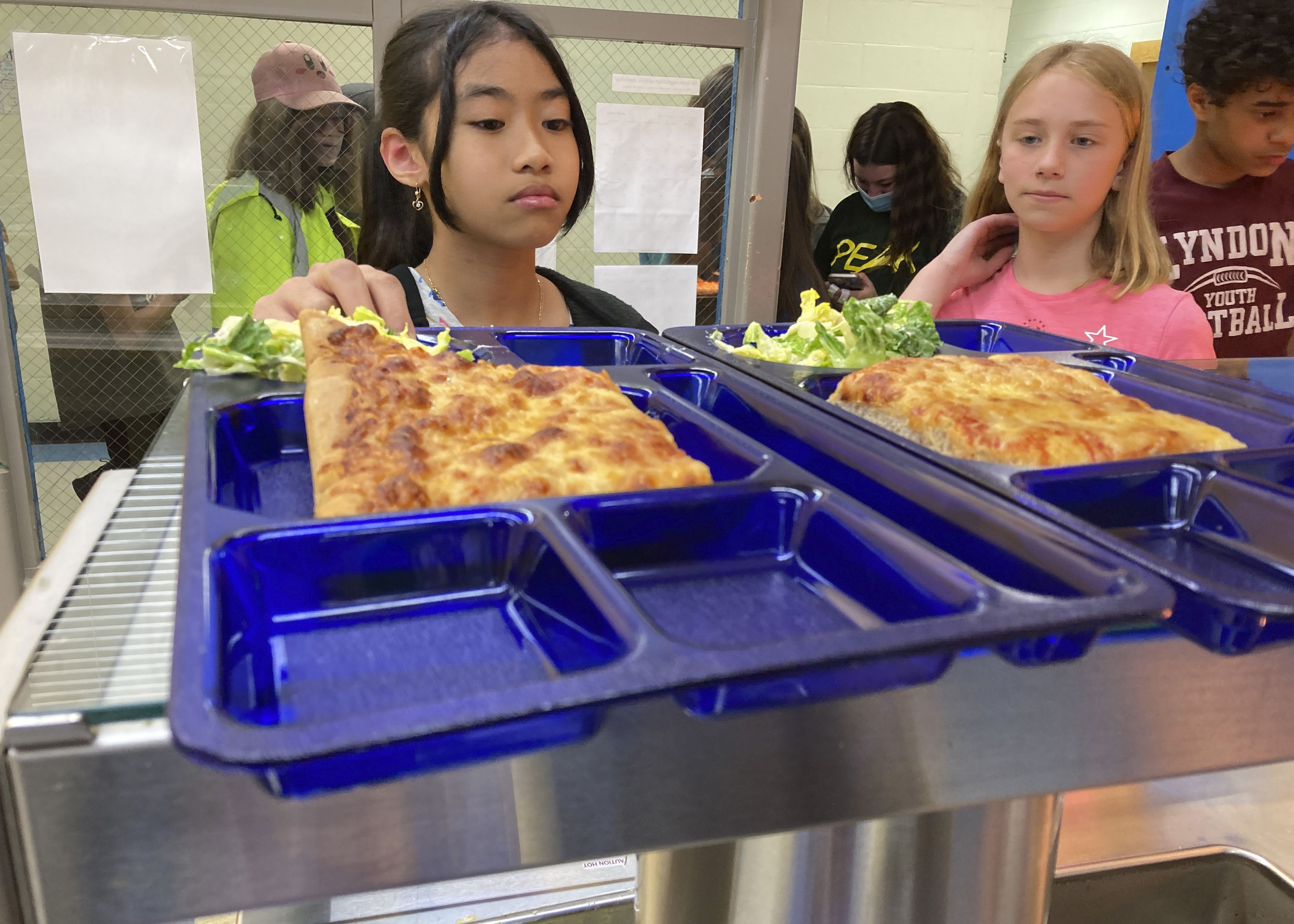 states-put-free-school-meals-on-the-menu