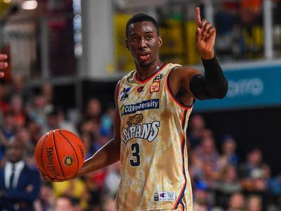 Taipans produce New Year's Eve miracle