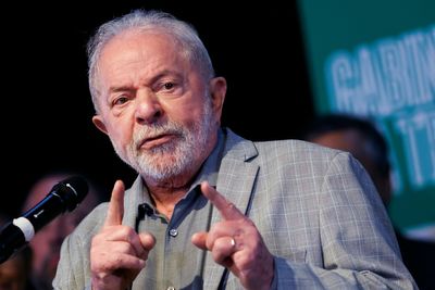 Brazil's Lula calls for peace at meetings with Russia, Ukraine representatives