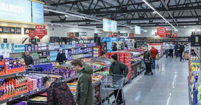Shops and supermarkets closed on New Year's Day including Aldi, Lidl and Iceland