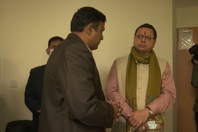 Chief Minister Dhami Visits Hospital In Dehradun To See Injured Rishabh Pant