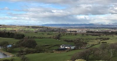 The little-known walk near Glasgow that makes for a great winter hike with epic views