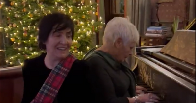 Dame Judi Dench and Sharleen Spiteri amaze Scots pub goers with impromptu performance