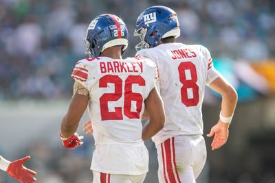 Report: Giants want Daniel Jones, Saquon Barkley back long-term