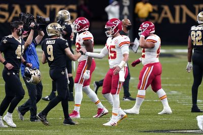 Chiefs QB Patrick Mahomes joins exclusive club with Week 17 performance