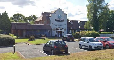 Pub leaves five word response to one star carvery review