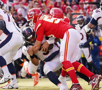 Studs and duds from Broncos’ 24-27 loss to the Chiefs