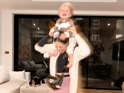 ‘Worst year of my life’: Louise Thompson waves goodbye to 2022 with candid Instagram post