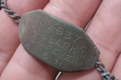 Search for relatives of Scottish soldier who owned unearthed bracelet