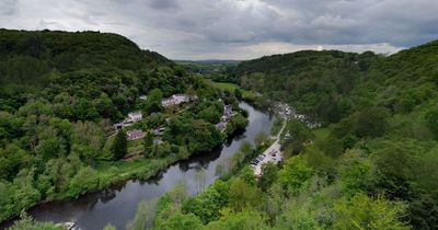 The gorgeous Welsh border river walk with a pub at the end serving the best food