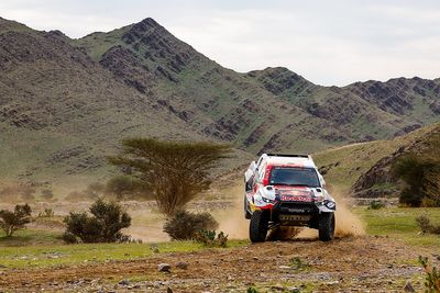 Dakar 2023: Al-Attiyah closes on Sainz with Stage 2 win, Loeb suffers punctures