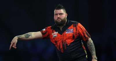 Classy Michael Smith brushes valiant Gabriel Clemens aside to reach World Darts final