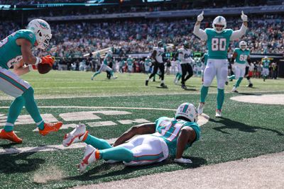 Dolphins-Jets Week 18 game officially set for Sunday at 1 p.m ET