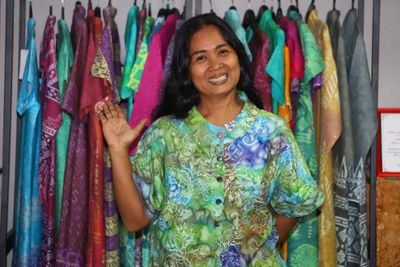 Life through the lens of a batik maker
