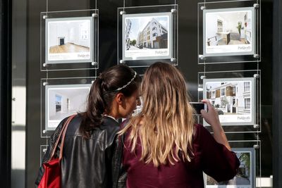 First-time buyer numbers fall 9% in 2022, says building society